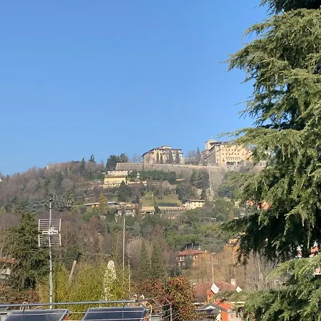 900strati