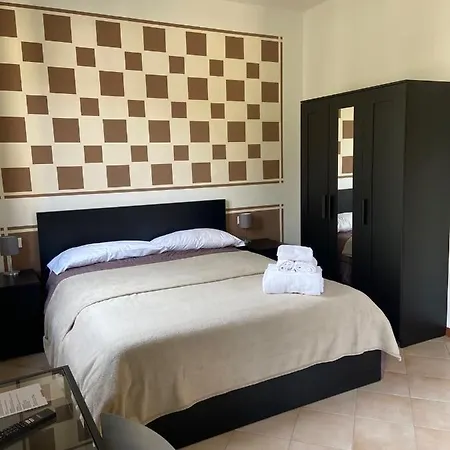 900strati Hotel *